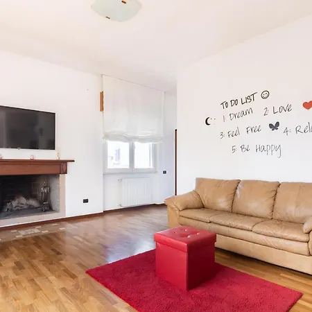 Concordhouse Terrace * קליארי