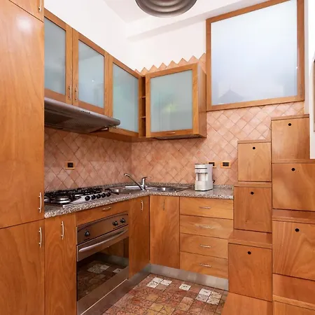 Concordhouse Terrace * קליארי